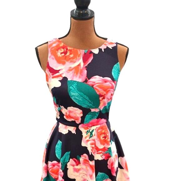 Eliza J. Sleeveless Scuba Floral Mini Dress in Navy and Pink – Size 6 - Picture 2 of 7